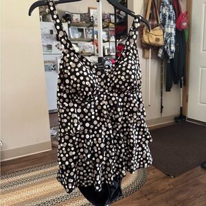 Polka Dot Ruffle Swimsuit